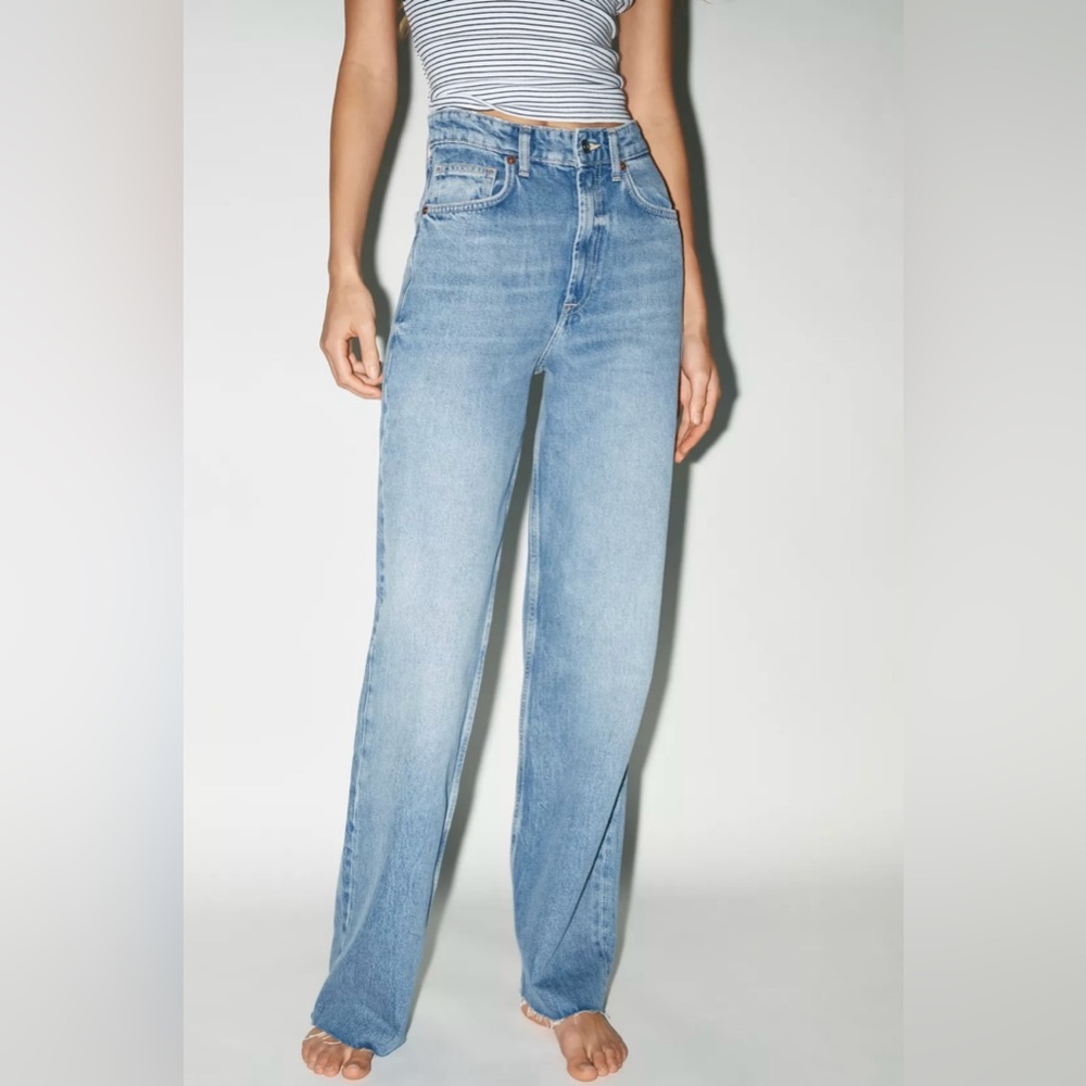 High Rise Jeans - Picture 3 of 6